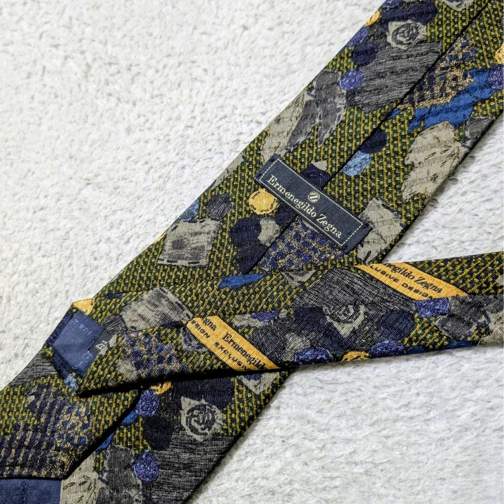 Ermenegildo Zegna Necktie Mens OS Green‎ Abstract Floral Silk Italy Luxury